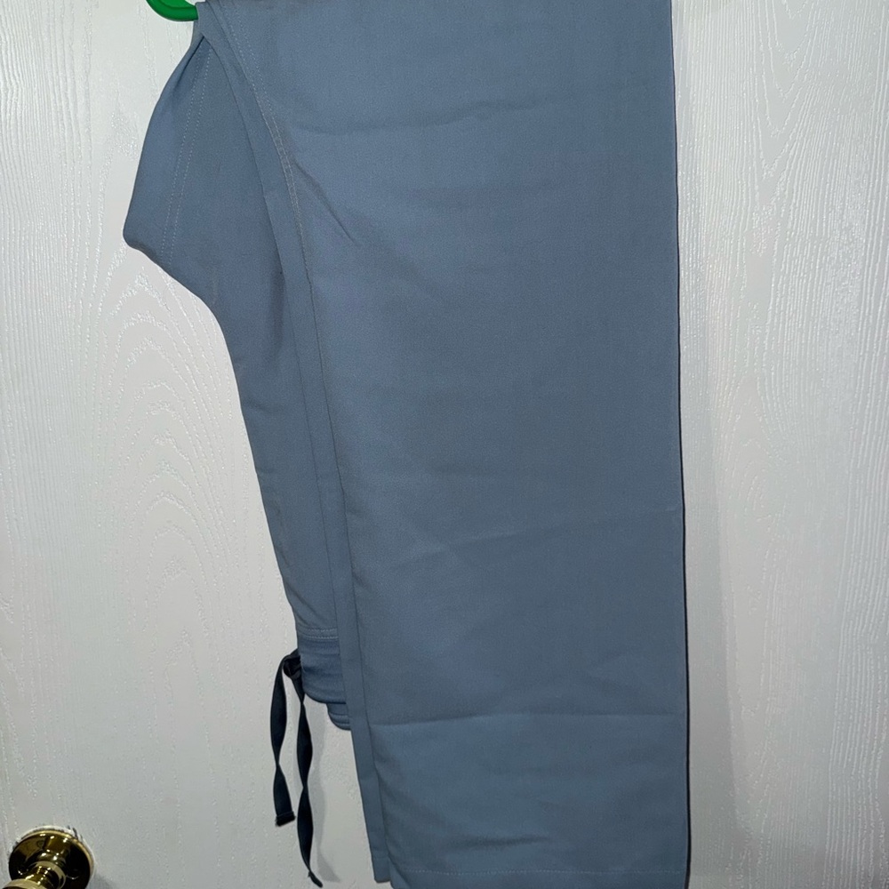 Figs women’s dusty blue livingstons